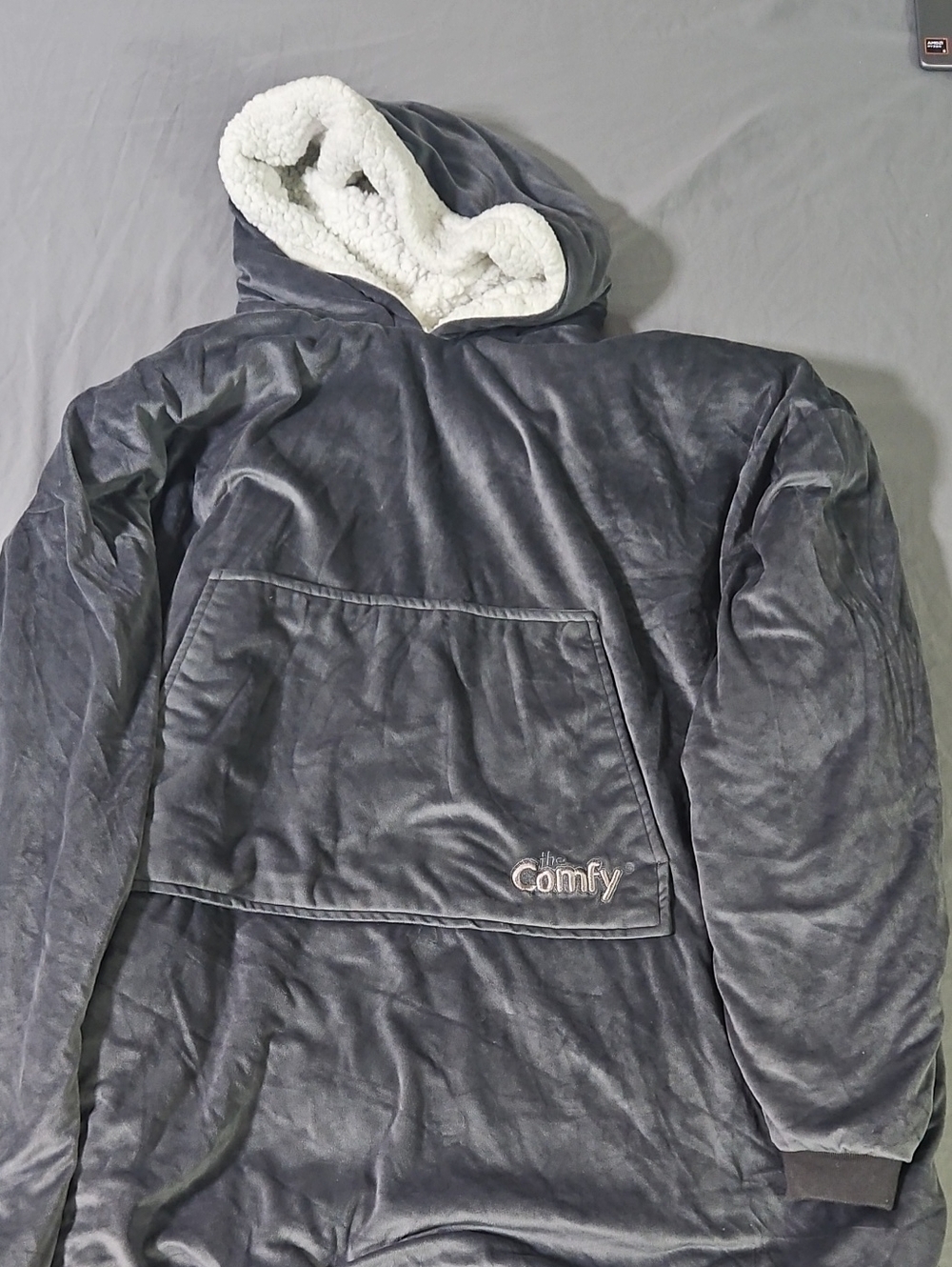 Cozy Hooded Puffer Blanket Pullover - Charcoal Gray